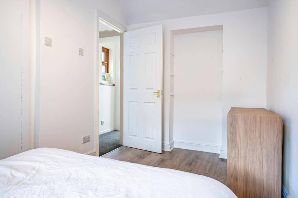 Modern 3 Bedroom House Close To Ferry And City Centre Belfast Luaran gambar